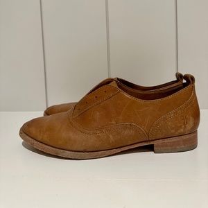 FRYE Women Oxford